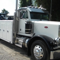 Headrick's Body Shop - Gallery Image