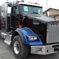 Headrick's Body Shop - Gallery Image