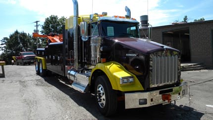 Headrick's Body Shop - Gallery Image