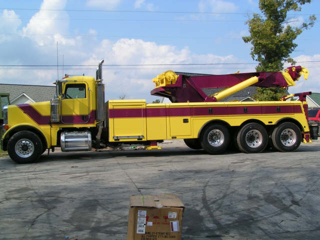 Headrick's Body Shop - Gallery Image