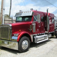 Headrick's Body Shop - Gallery Image